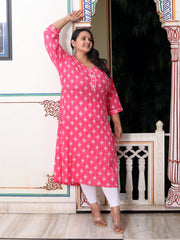 Plus Size Pink Cotton Floral Print Straight Kurta-100027