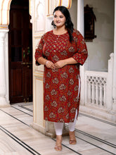 Plus Size Rust Cotton Floral Print Straight Kurta-100037