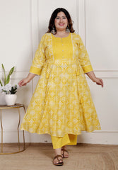 Plus Size Yellow Anarkali Cotton Printed Flared Kurta Pant Set with Dupatta-2100001