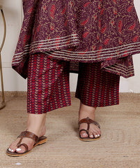 Plus Size Maroon Anarkali Cotton Printed Flared Kurta Pant Set with Dupatta-2100003