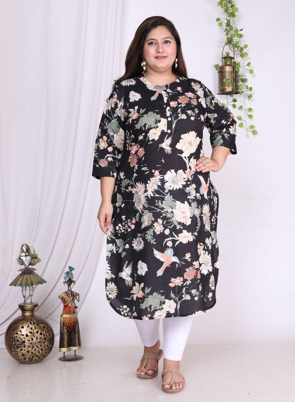 Plus Size Black Cotton Floral Print Straight Kurta-100004 Main image