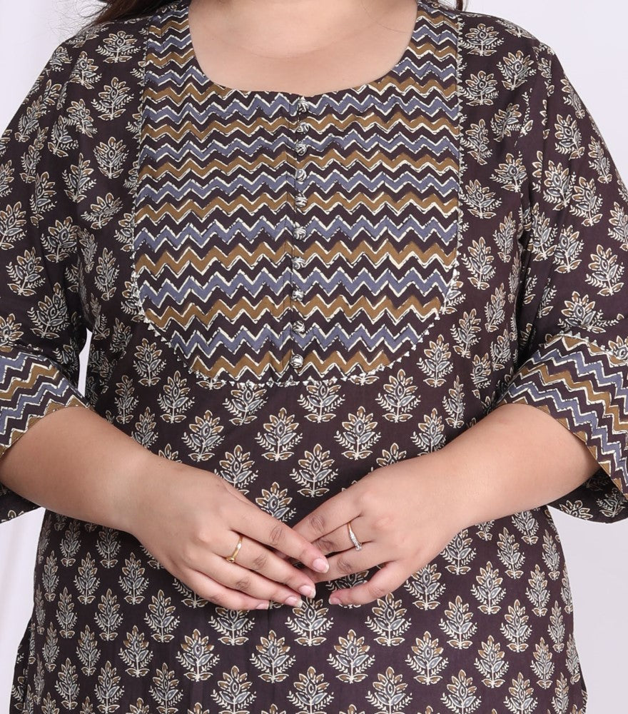 Plus Size Brown Cotton Floral Print Straight Kurta-100005