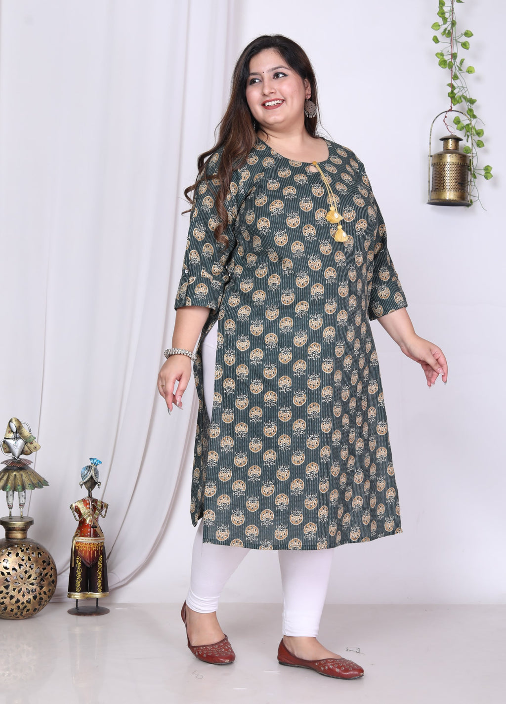 Plus Size Green Cotton Floral Print Straight Kurta-100015