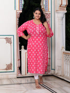 Plus Size Pink Cotton Floral Print Straight Kurta-100027