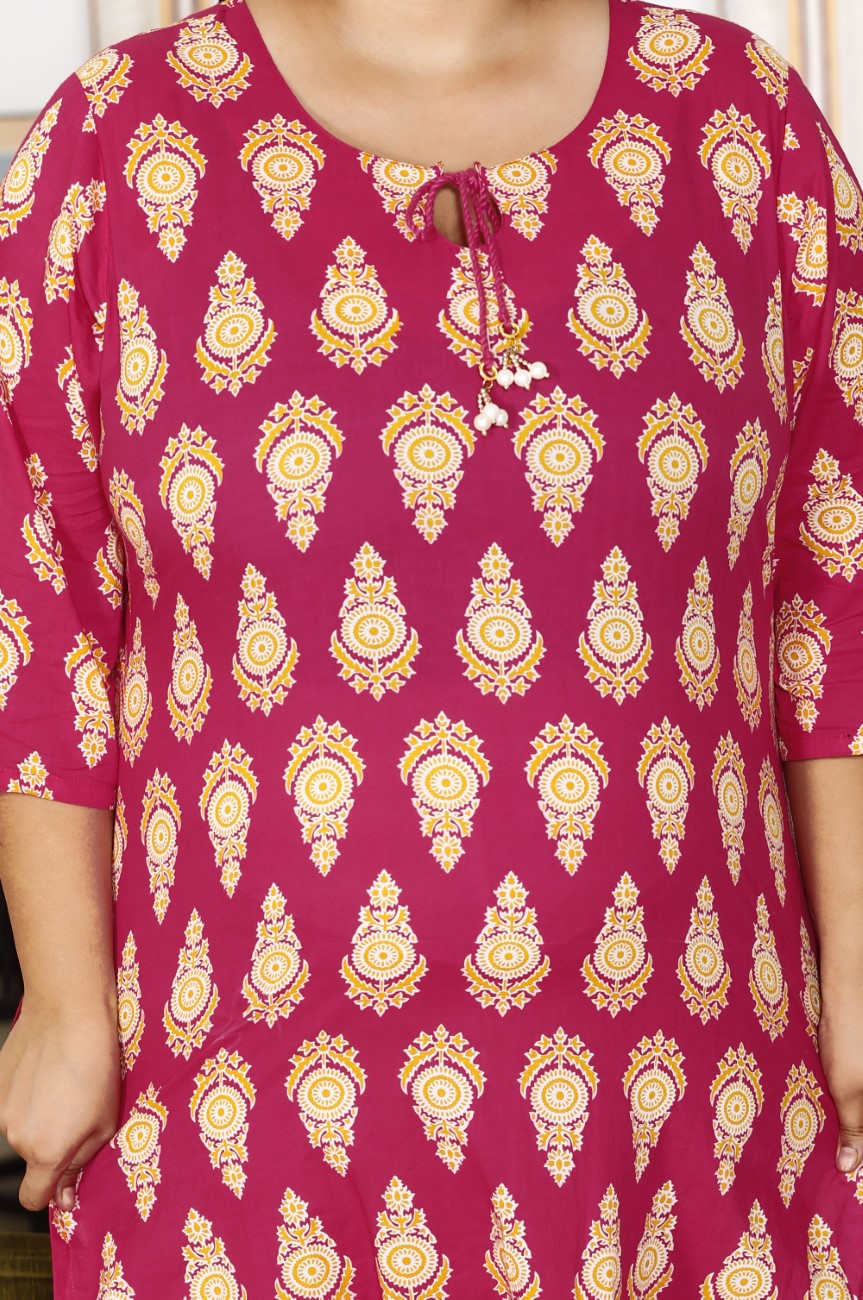 Plus Size Pink Cotton Floral Print Straight Kurta-100028