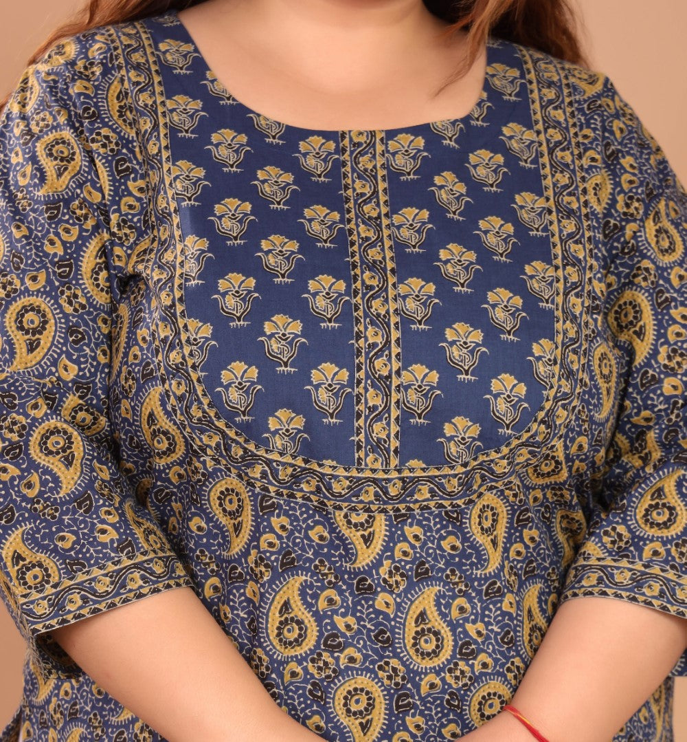 Plus Size Blue Cotton Floral Print Straight Kurta-100041