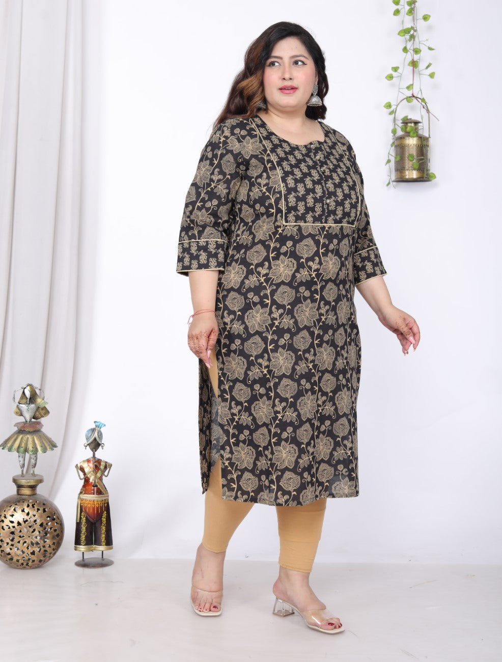 Plus Size Black Cotton Floral Print Straight Kurta-100045