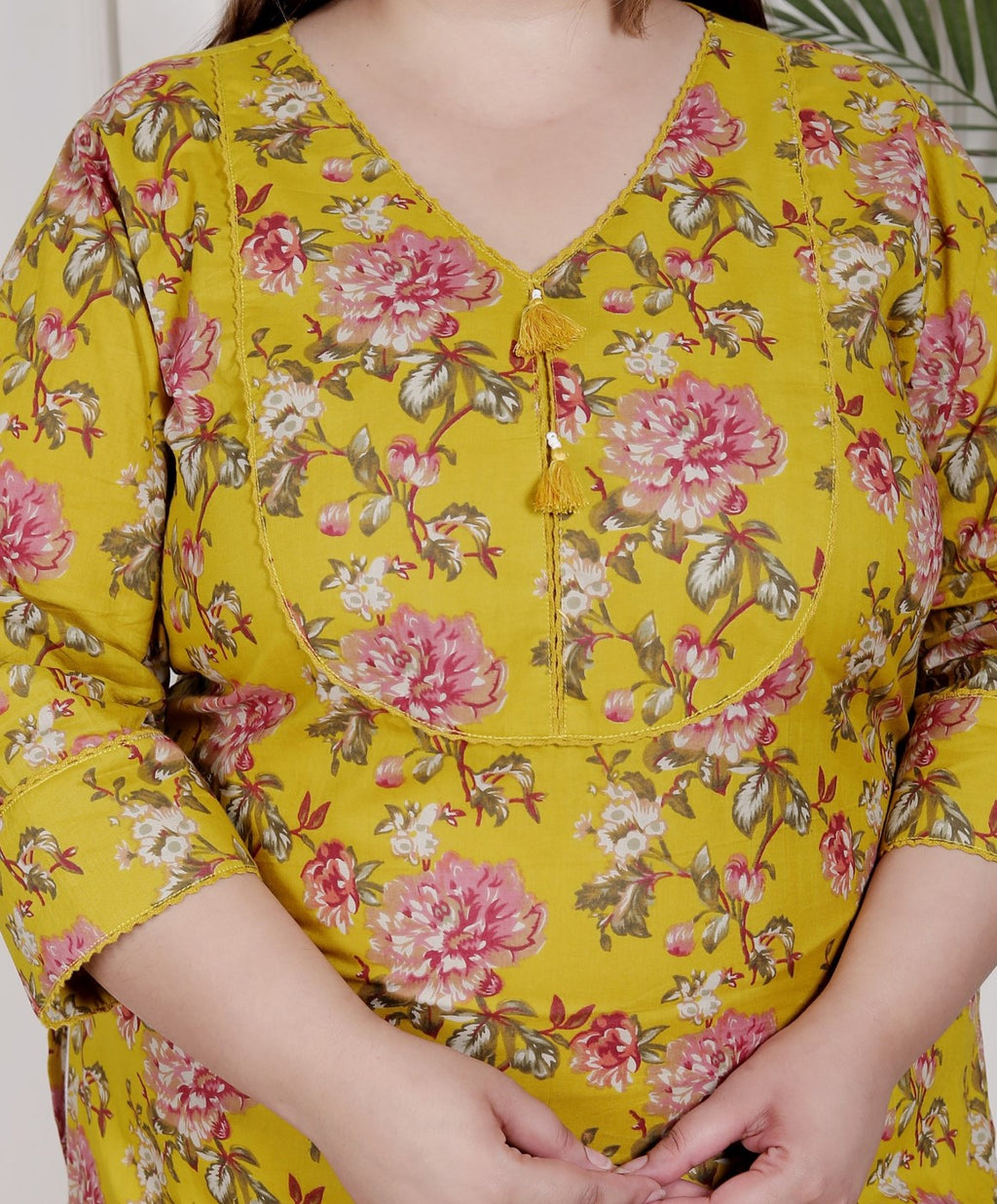 Plus Size Yellow Cotton Floral Print Straight Kurta-100057