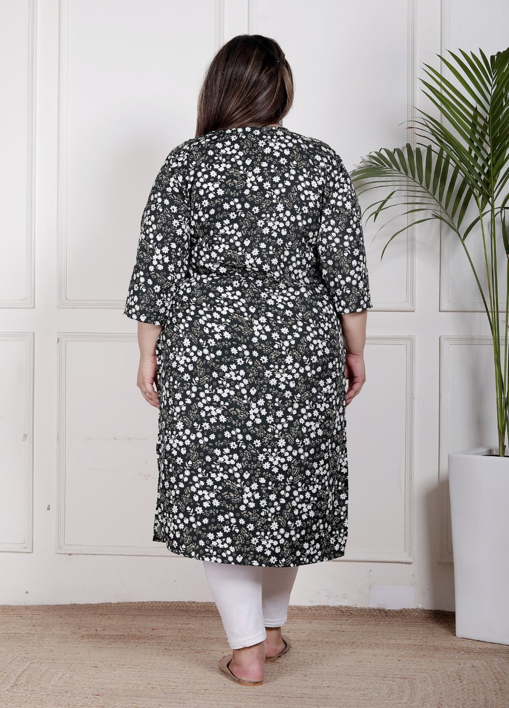Plus Size Poly Crepe Floral Print  Straight Kurta Green-100061