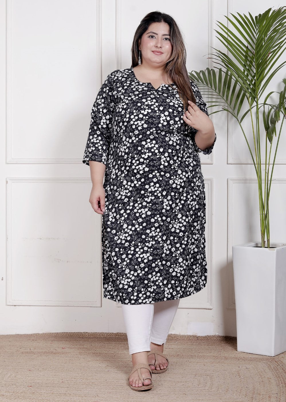 Plus Size Poly Crepe Floral Print  Straight Kurta Black-100062 Secondary image