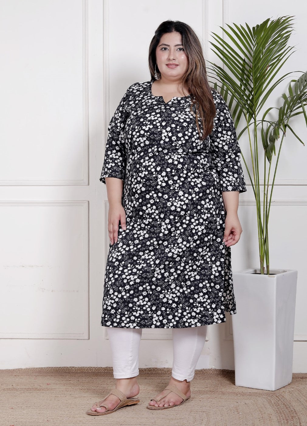 Plus Size Poly Crepe Floral Print  Straight Kurta Black-100062
