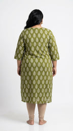 Plus Size Poly Crepe Floral Print  Straight Kurta Green-100079