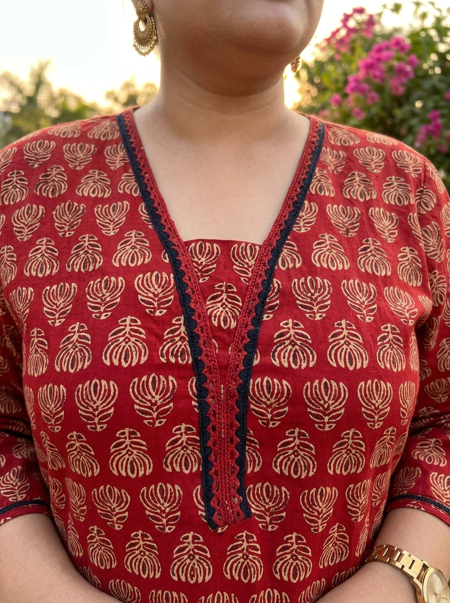 Plus Size Maroon Cotton Floral Print Straight Kurta-100115