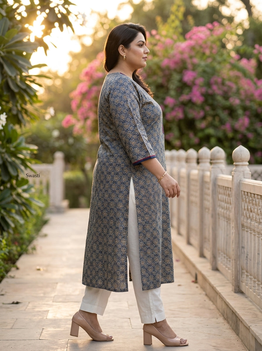 Plus Size Blue Cotton Floral Print Straight Kurta-100127