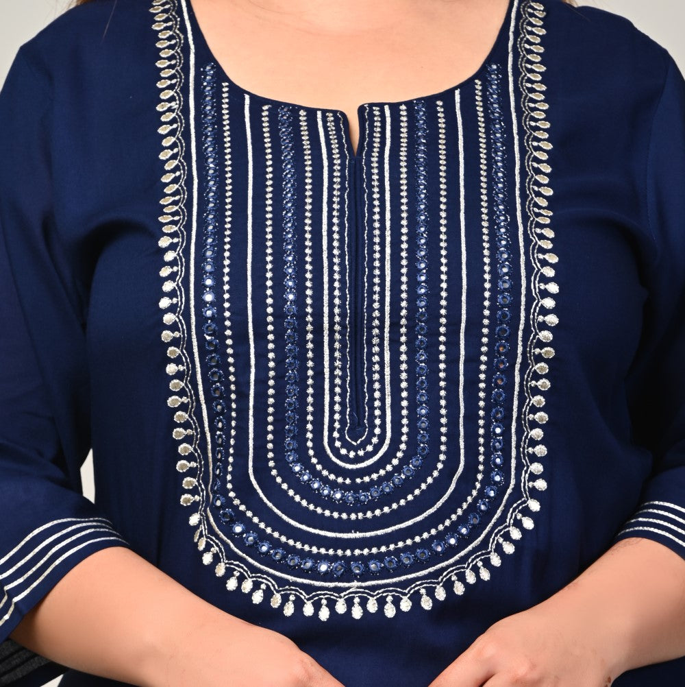 Plus Size Blue Cotton Blend Embroidered Straight Kurta-246