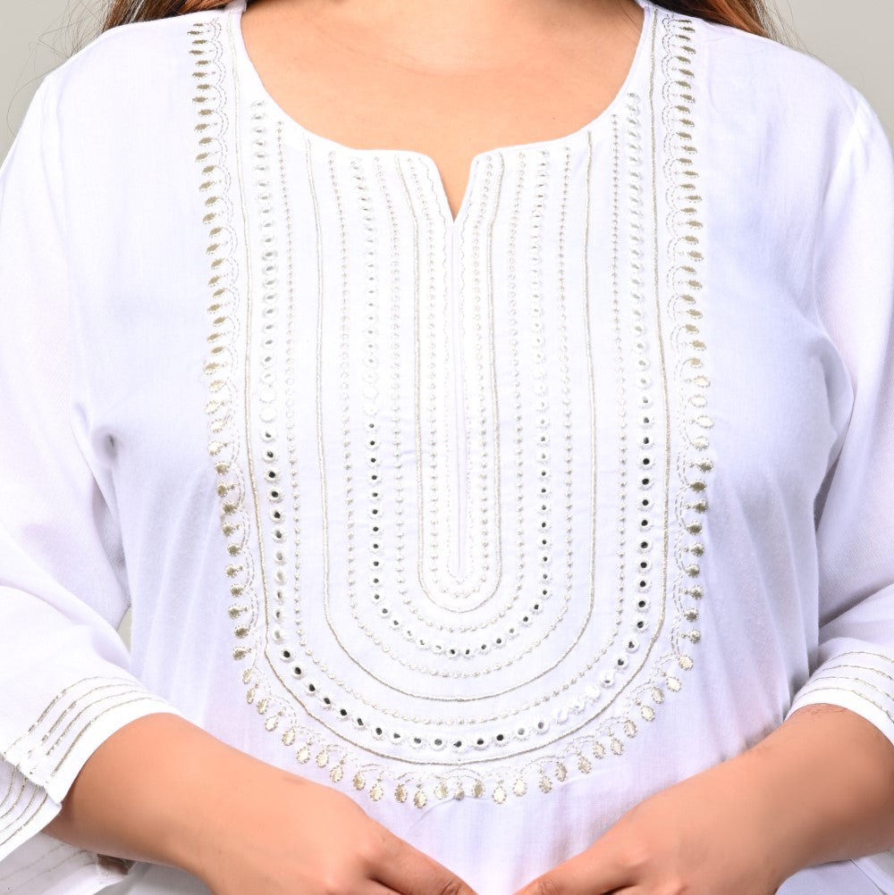 Plus Size White Cotton Blend Embroidered Straight Kurta-246