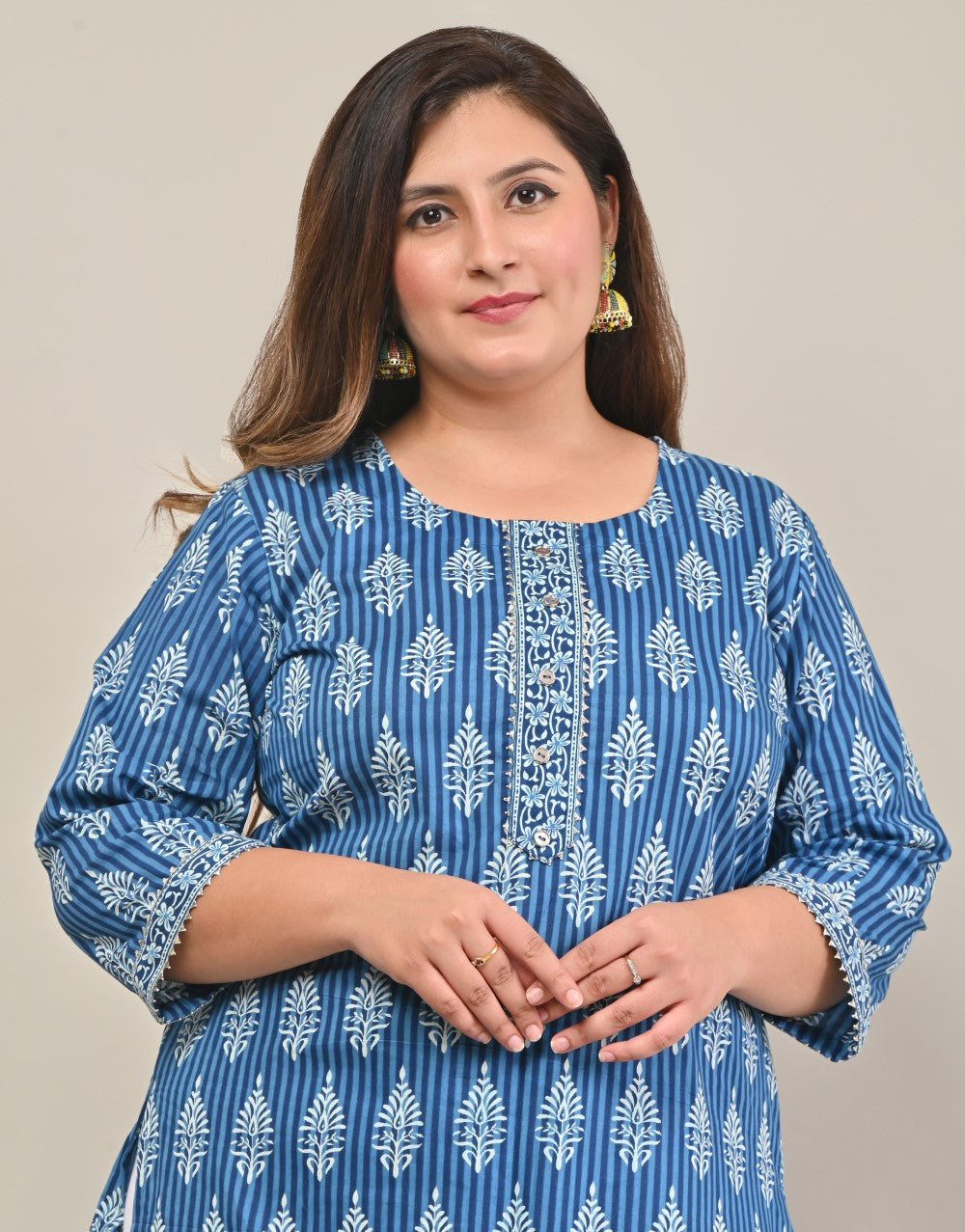 Plus Size Blue Cotton Floral Print Straight Kurta-570