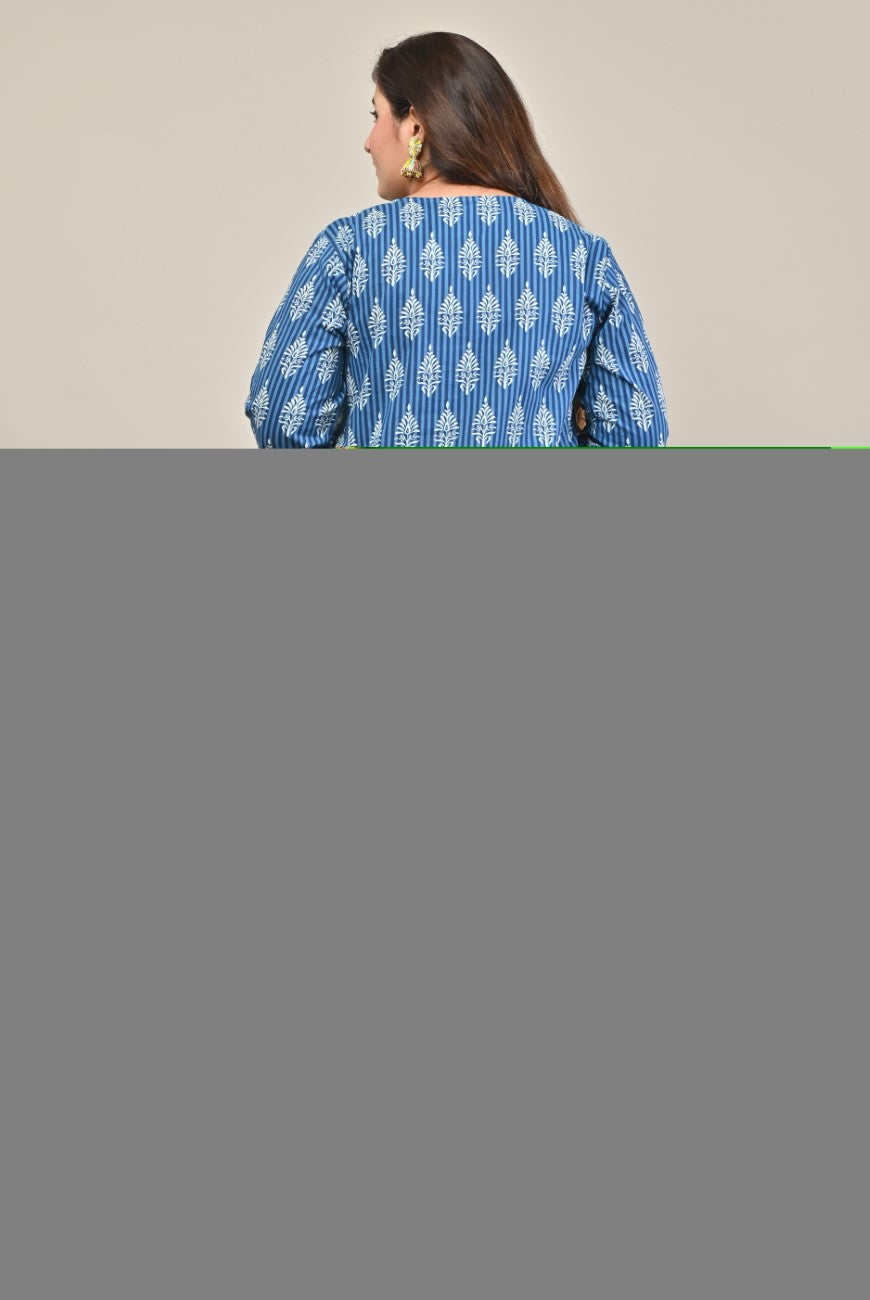 Plus Size Blue Cotton Floral Print Straight Kurta-570