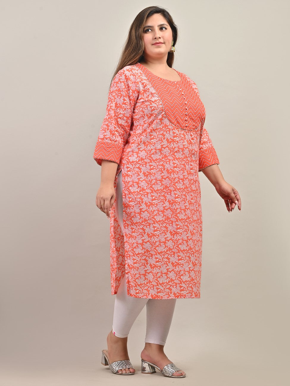 Plus Size Peach Cotton Floral Print Straight Kurta-583