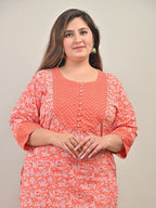 Plus Size Peach Cotton Floral Print Straight Kurta-583