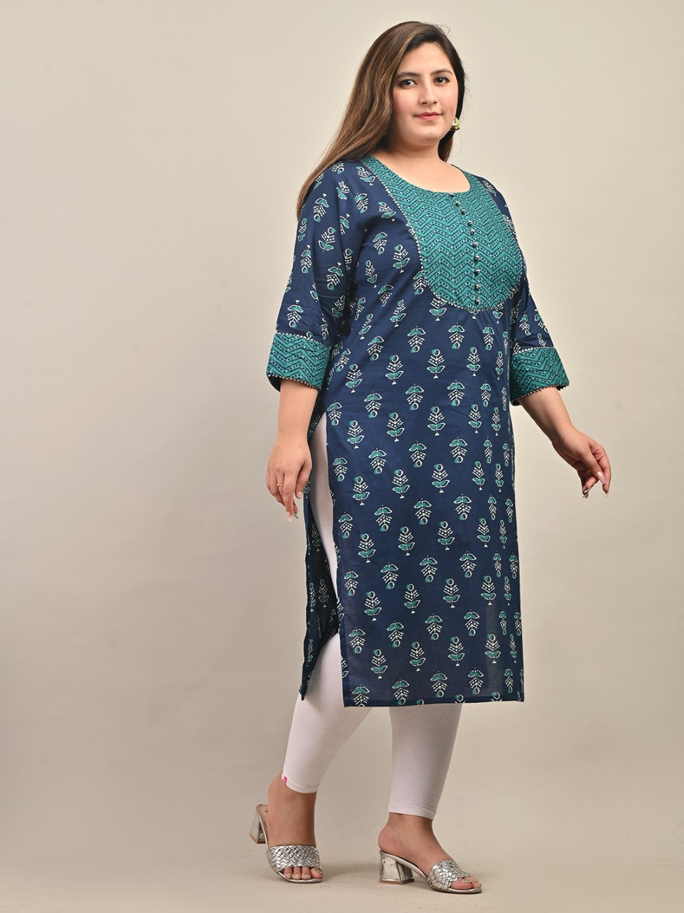 Plus Size Blue Cotton Floral Print Straight Kurta-584