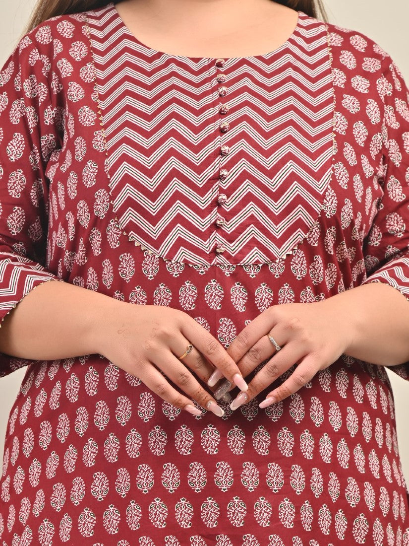 Plus Size Maroon Cotton Floral Print Straight Kurta-585