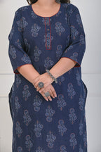Plus Size Navy Blue Cotton Floral Print Straight Kurta-698