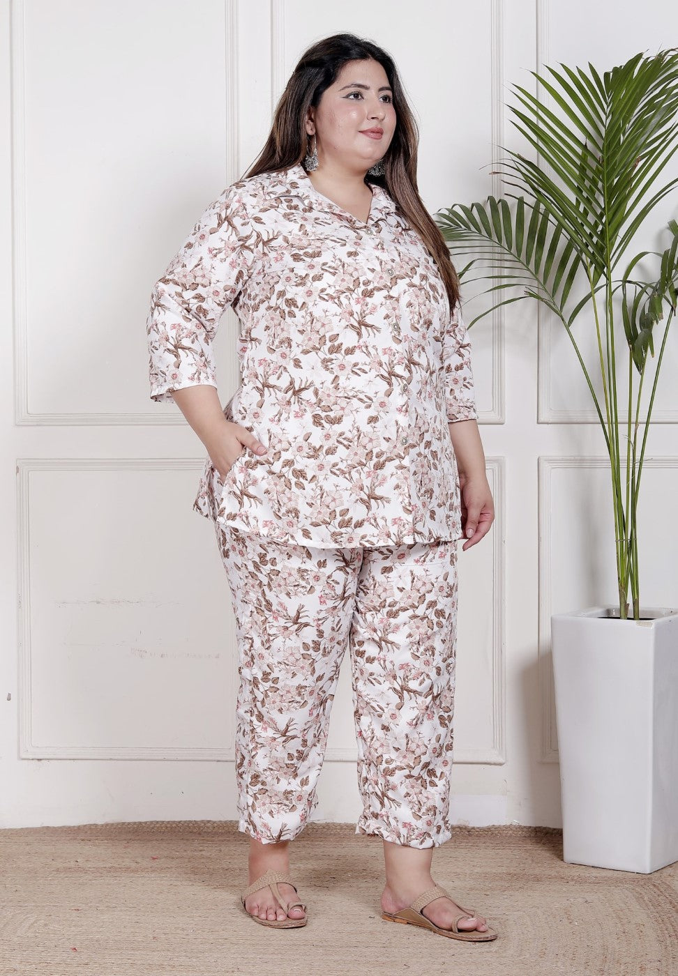 Plus Size White Poly crepe  Floral Print Co-ord Set -120046