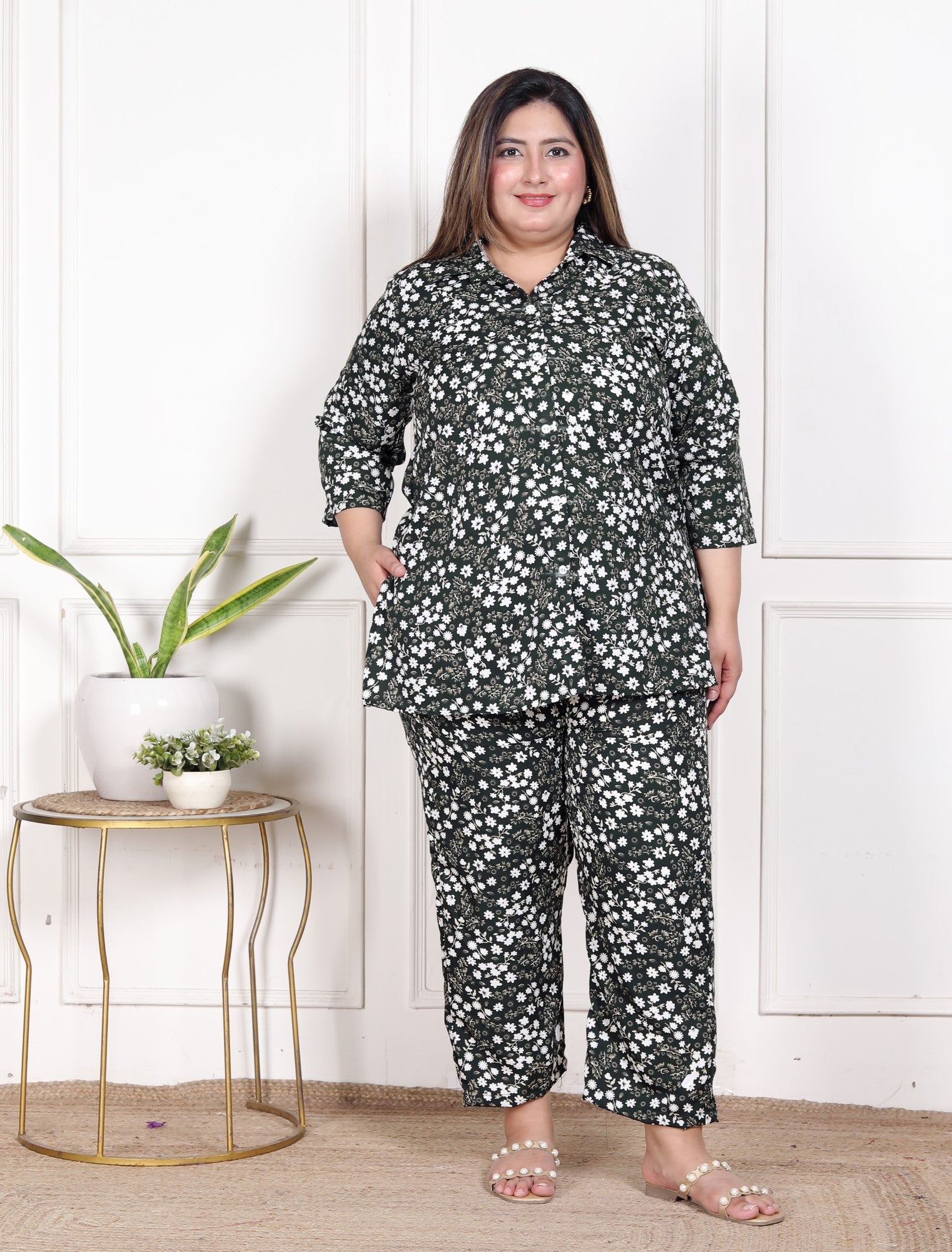 Plus Size Green Poly crepe  Floral Print Co-ord Set -120050 Secondary image