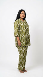 Plus Size Green Poly crepe  Floral Print Co-ord Set -120061