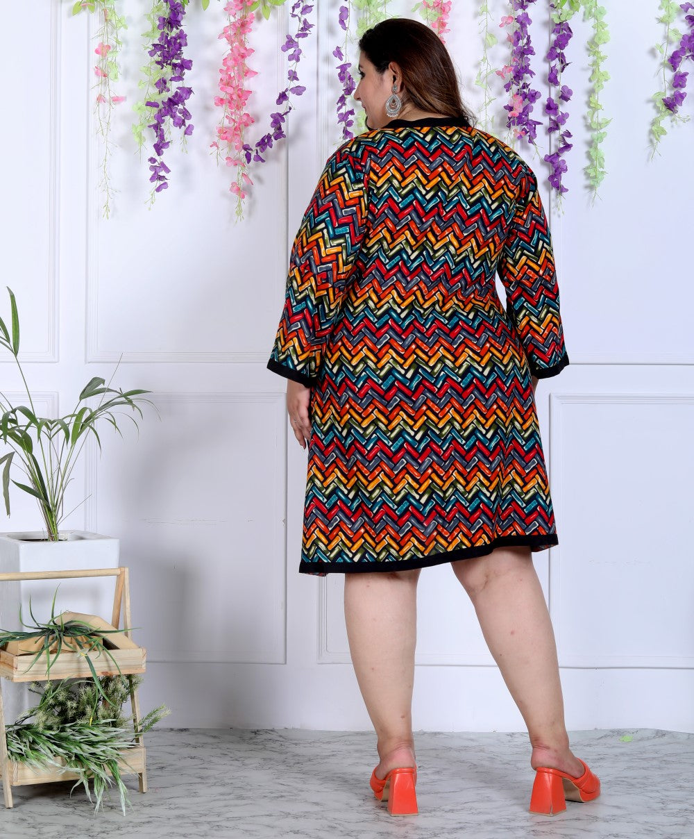 Plus Size Zig Zag Print Cotton Blend Black Tunic Dress-1300008