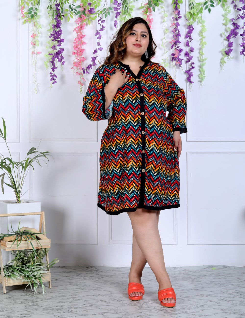 Plus Size Zig Zag Print Cotton Blend Black Tunic Dress-1300008