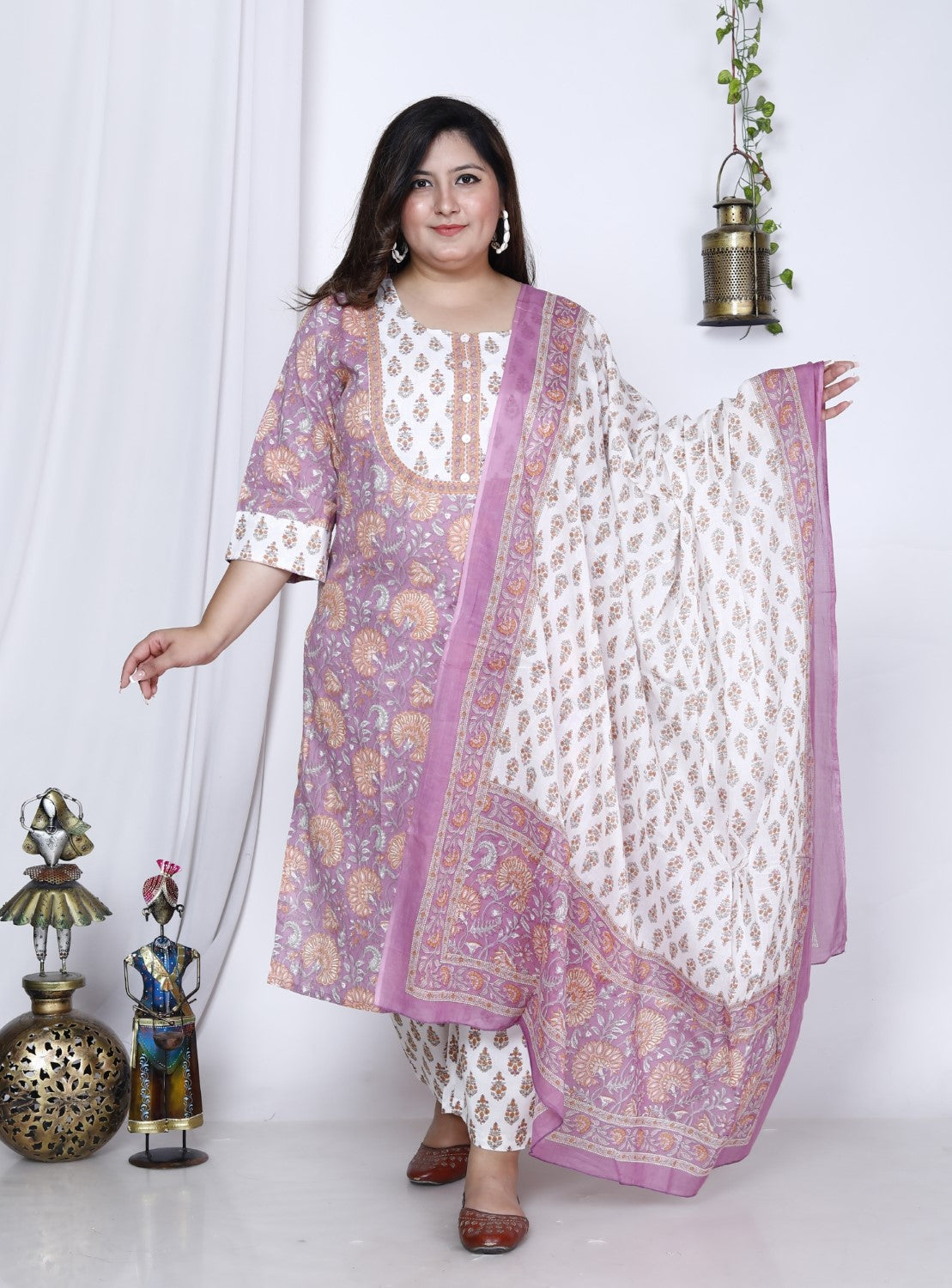 Plus Size Purple Cotton Printed Kurta Pant Set with Dupatta-200003 Secondary image