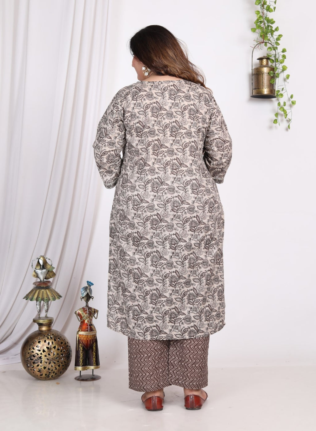Plus Size Grey Cotton Printed Kurta Pant Set with Dupatta-200007