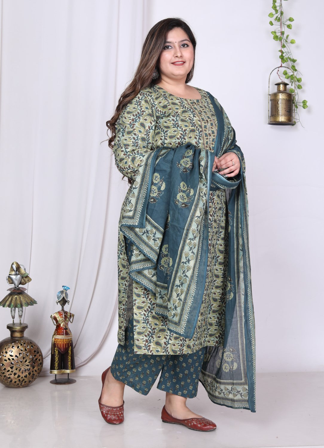 Plus Size Green Cotton Printed Kurta Pant Set with Dupatta-200012