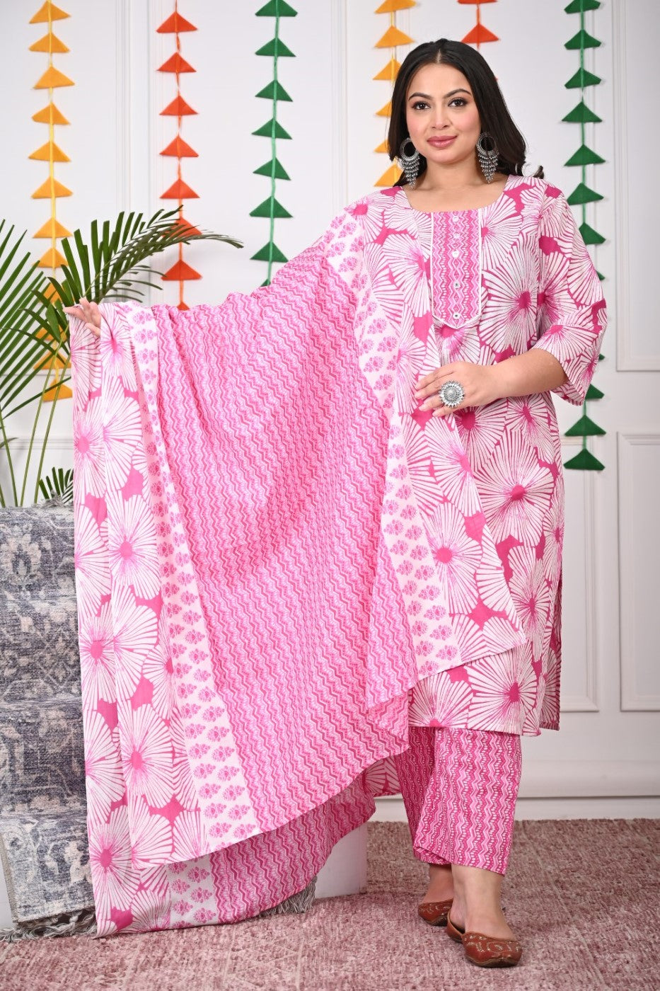 Plus Size Pink Cotton Printed Kurta Pant Set with Dupatta-200019 Main image