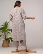 Plus Size Grey Cotton Print Straight Kurta-200024