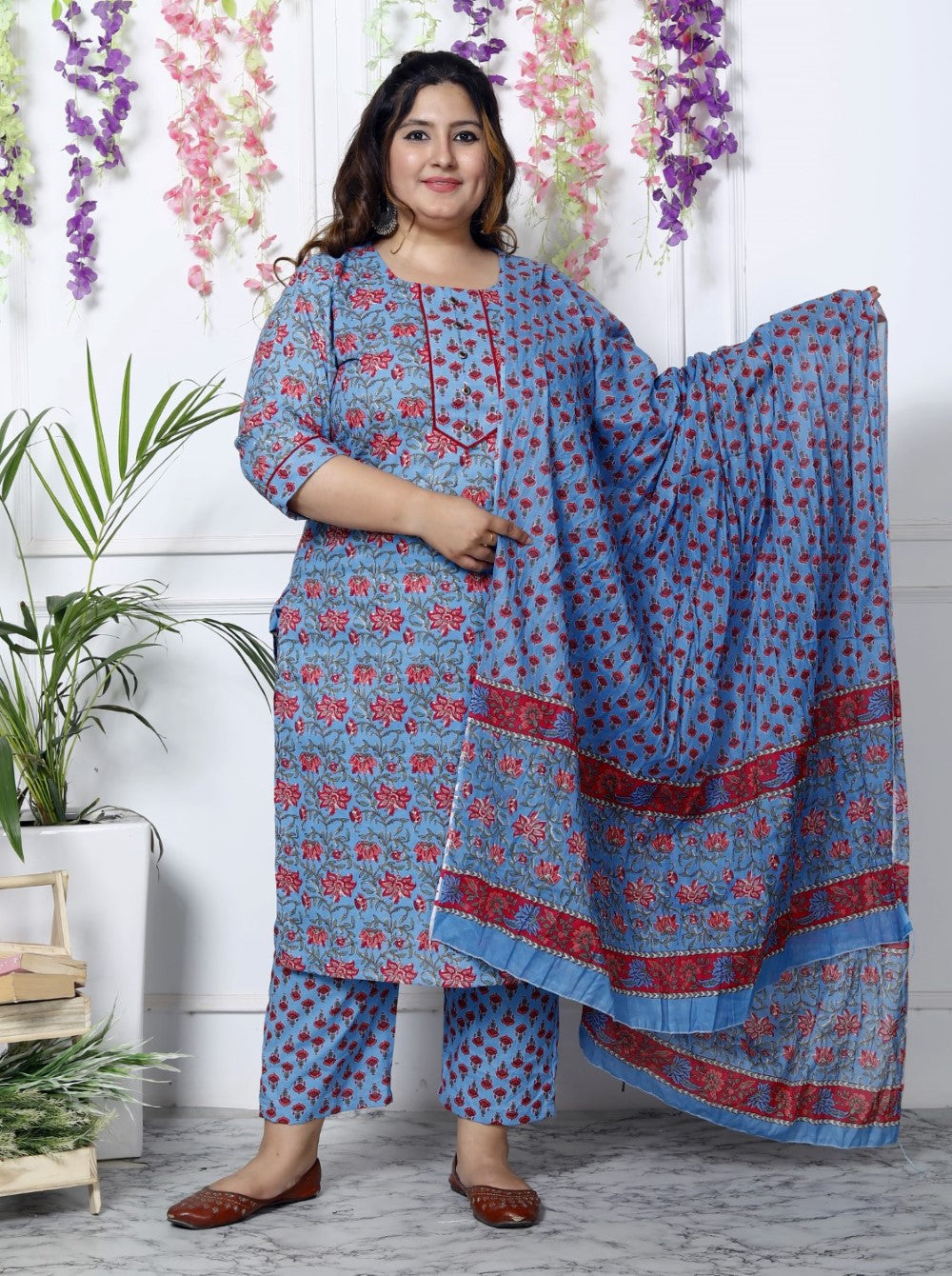 Plus Size Blue Cotton Printed Kurta Pant Set with Dupatta-200030 Secondary image