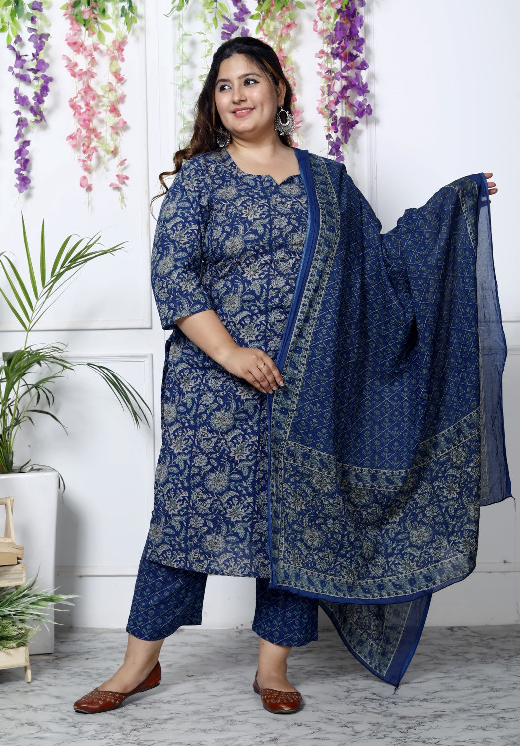 Plus Size Blue Cotton Printed Kurta Pant Set with Dupatta-200033 Secondary image