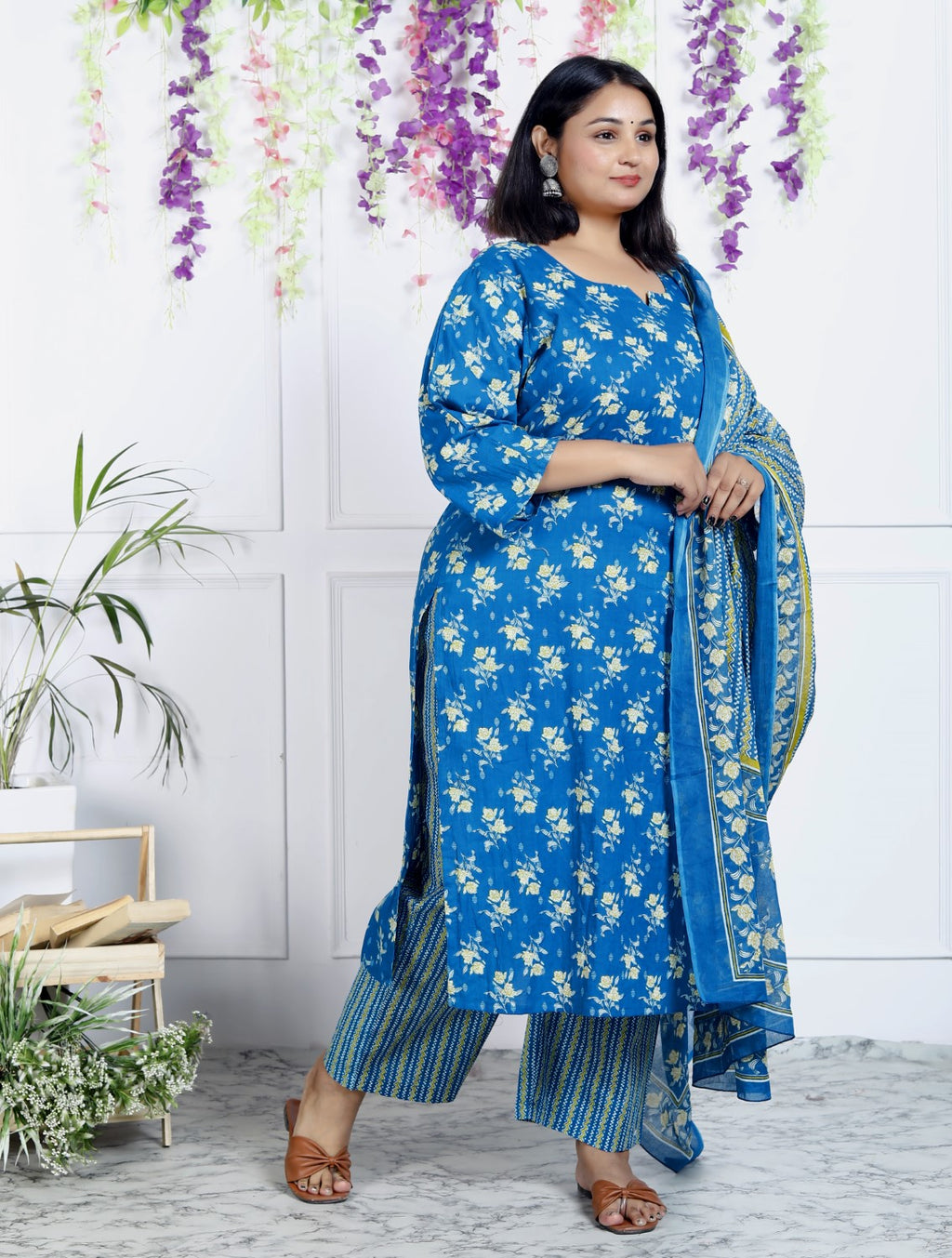 Plus Size  Blue Cotton Printed Kurta Pant Set with Dupatta-200039
