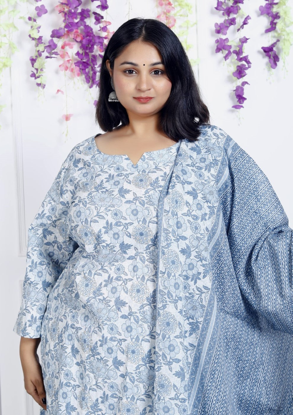 Plus Size Grey Cotton Printed Kurta Pant Set with Dupatta-200044