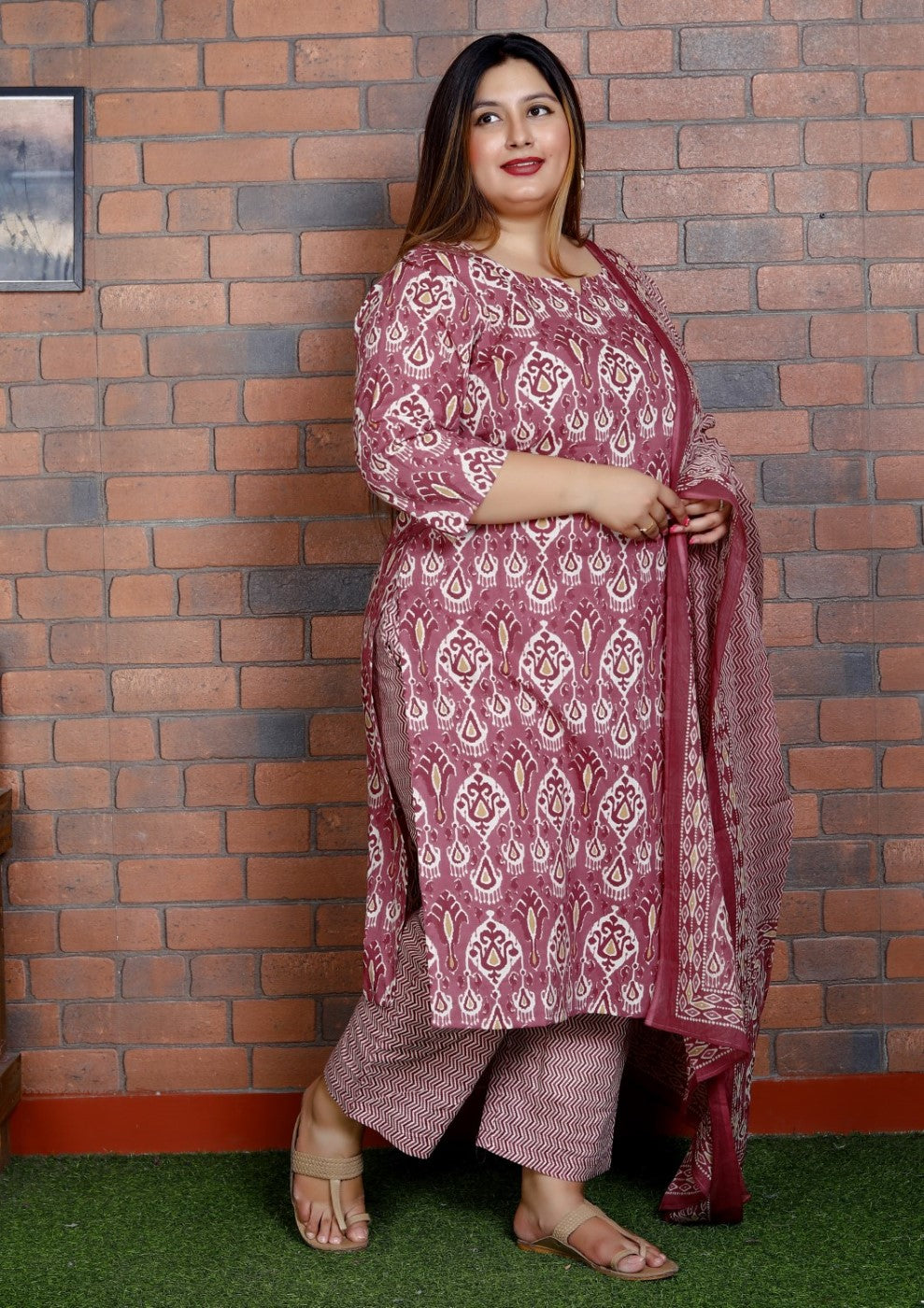 Plus Size Purple Cotton Printed Kurta Pant Set with Dupatta-200045