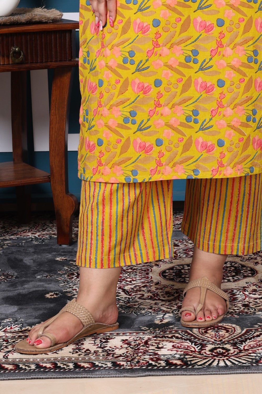 Plus Size Yellow Cotton Printed Kurta Pant Set with Dupatta-200048