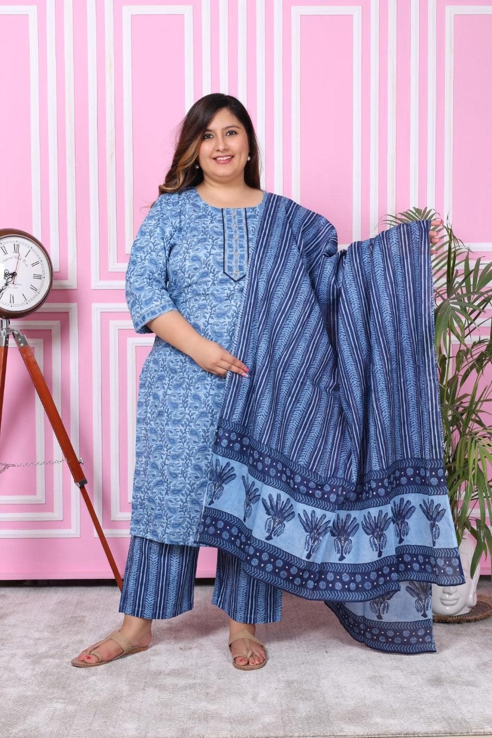 Plus Size Blue Cotton Printed Kurta Pant Set with Dupatta-200051 Secondary image