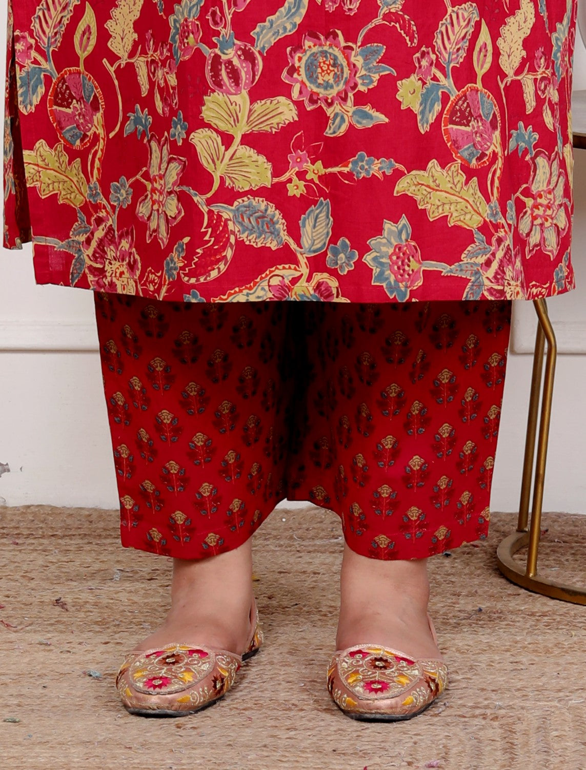 Plus Size Red Cotton Printed Kurta Pant Set with Dupatta-200055