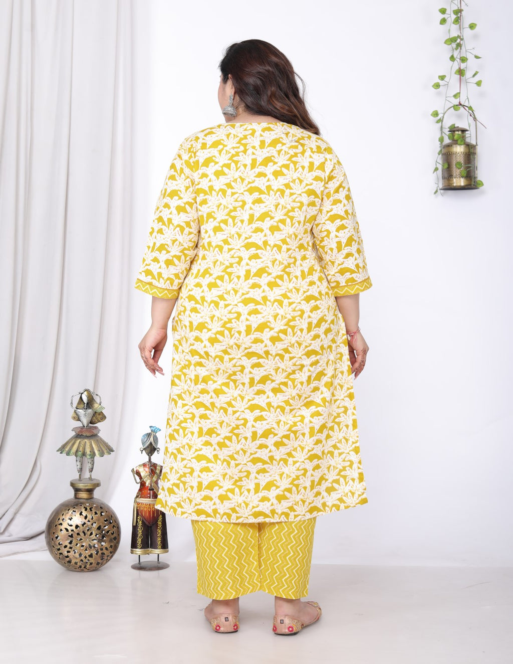 Plus Size Yellow Cotton Printed Kurta Pant Set with Dupatta-200056