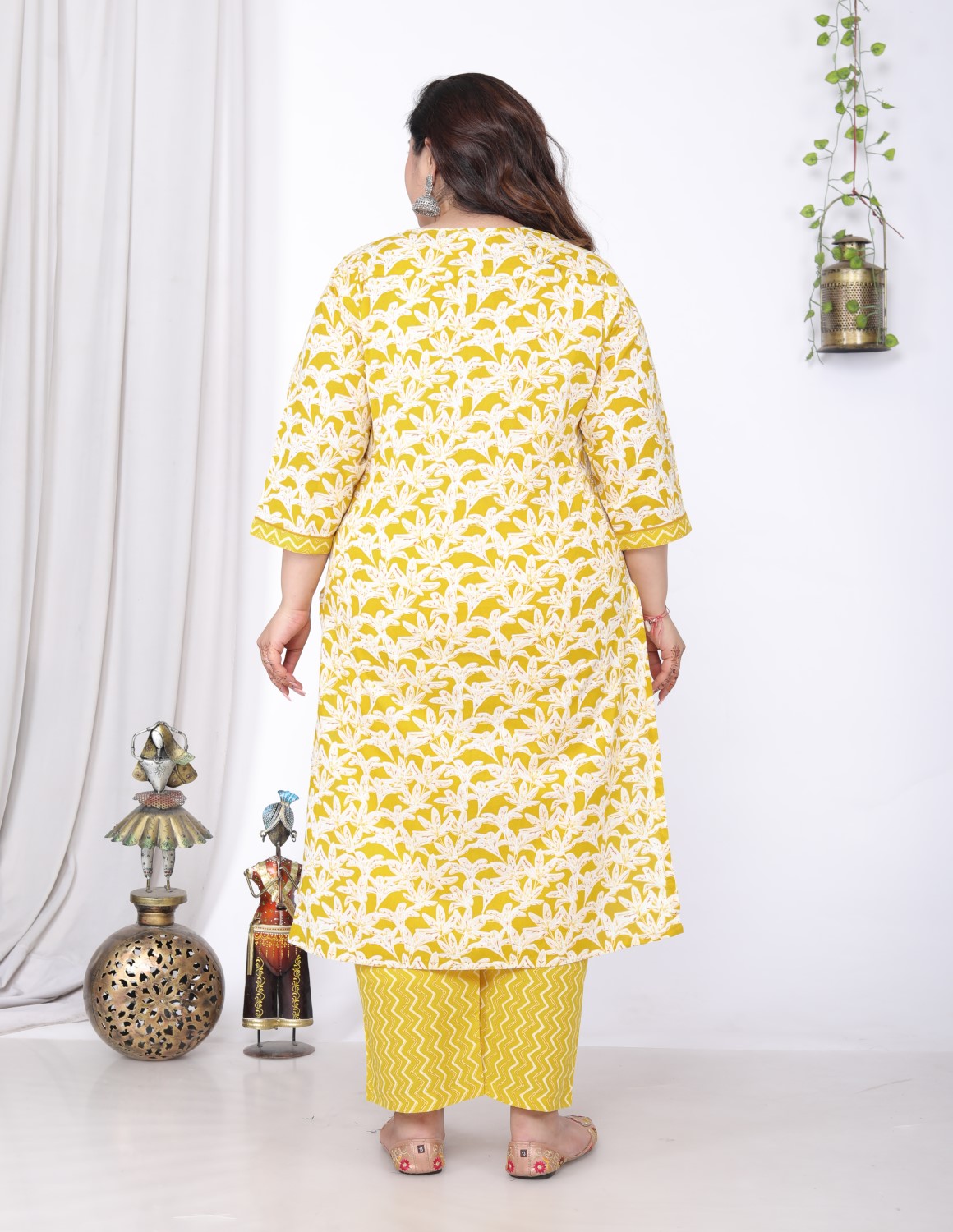 Plus Size Yellow Cotton Printed Kurta Pant Set with Dupatta-200056