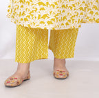 Plus Size Yellow Cotton Printed Kurta Pant Set with Dupatta-200056