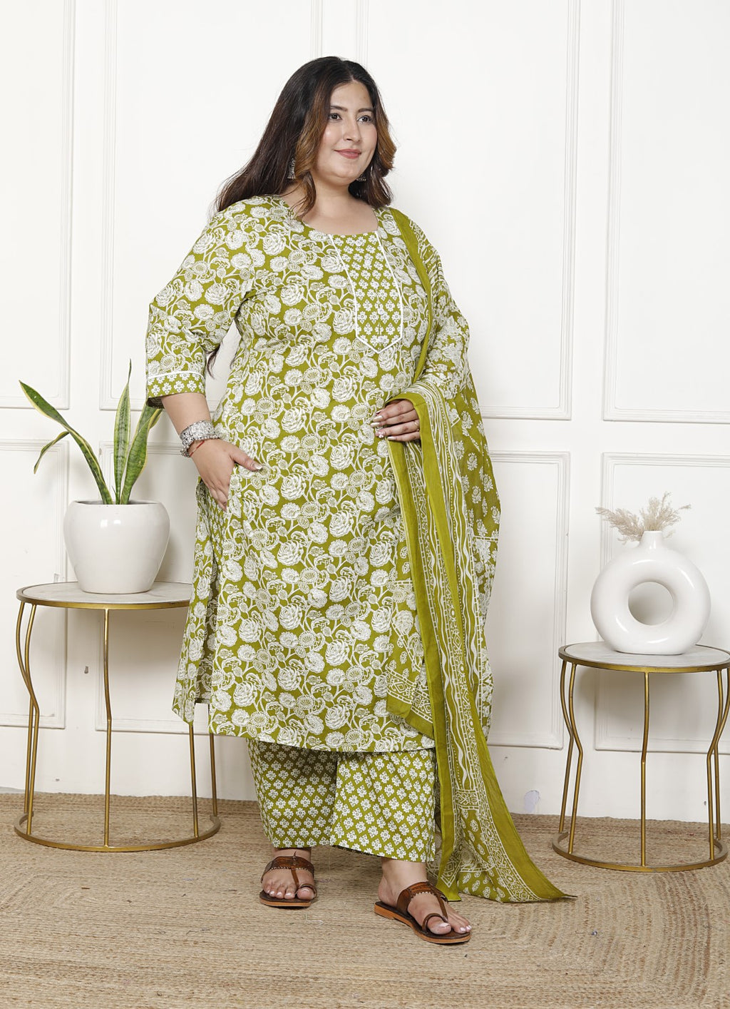 Plus Size Green Cotton Printed Kurta Pant Set with Dupatta-200060