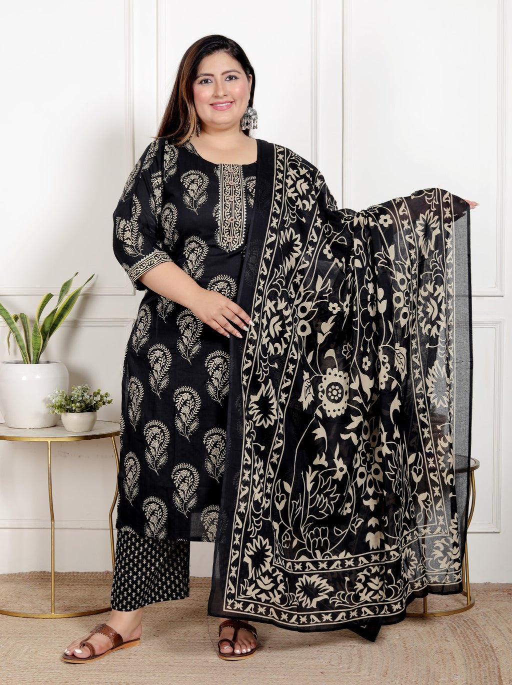 Plus Size Black Cotton Printed Kurta Pant Set with Dupatta-200069